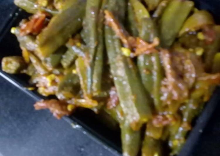 Bharwa masala bhindi