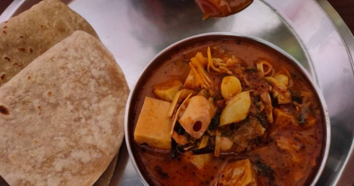 फणसाची ग्रेव्ही भाजी (Fansachi Gravy Bhaji Recipe In Marathi) रेसिपी