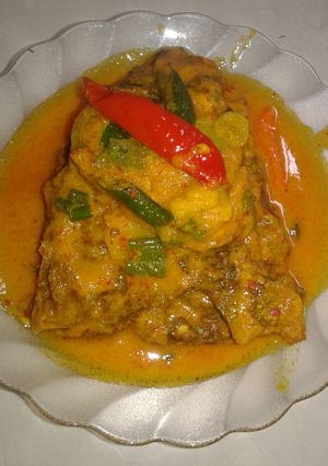 Foto resep Ikan Bawal bumbu kuning pedassss