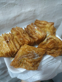 Una foto de Pasteles hojaldrados