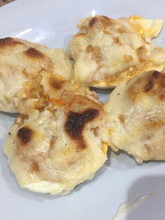 Una foto de Huevos rellenos gratinados