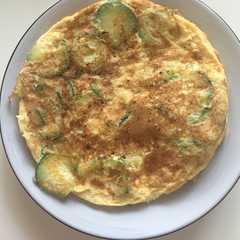 A picture of Tortilla de zucchini.