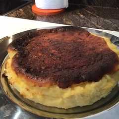 Una foto de Tarta de queso estilo la viña
