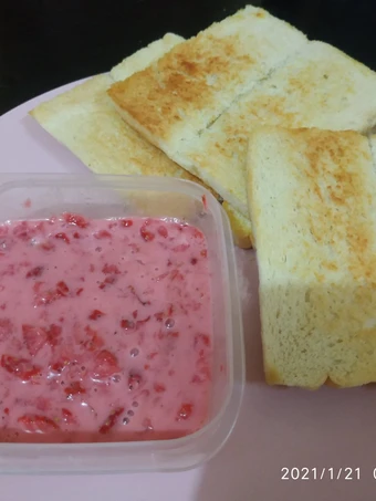 Langkah Gampang Membuat Resep Roti panggang selai buah segar yang Lezat Anti Ribet, Bikin Ngiler