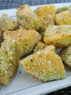 A picture of Wasabi Avocado Fries.