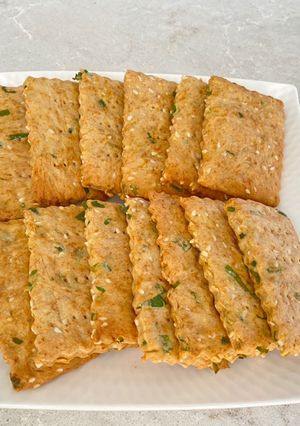 A picture of Homemade Crackers.