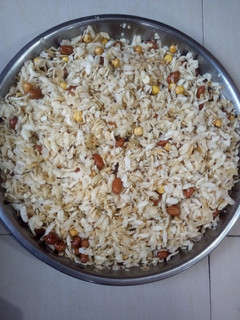 पोहा नमकीन(poha namkeen recipe in hindi) रेसिपी मुख्य फोटो