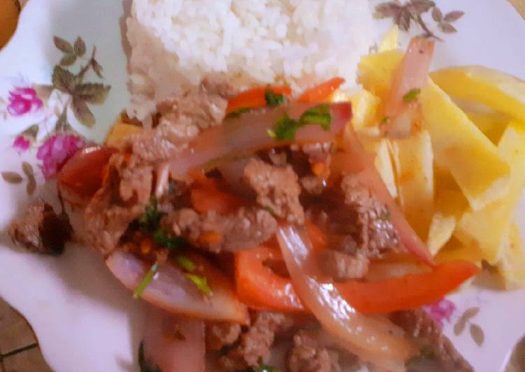 Lomo saltado de carne