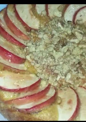 صورة لوصفة كيكه الزبادي بالتفاح