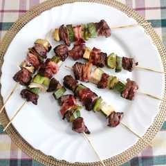 Una foto de Brochetas a la plancha