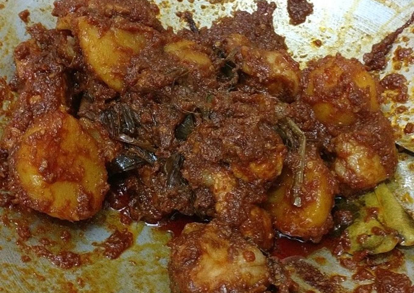 Rendang babi