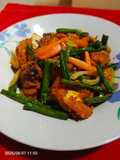 Ayam Goreng Kunyit