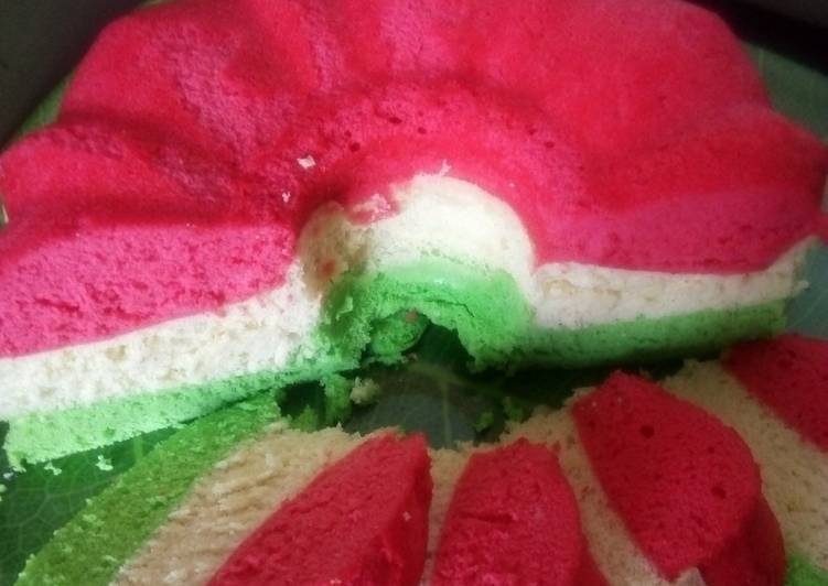 Resep Bolu  kukus  pelangi  oleh ilmy Cookpad