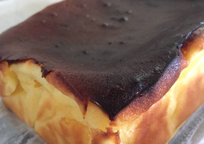 Burnt cheesecake