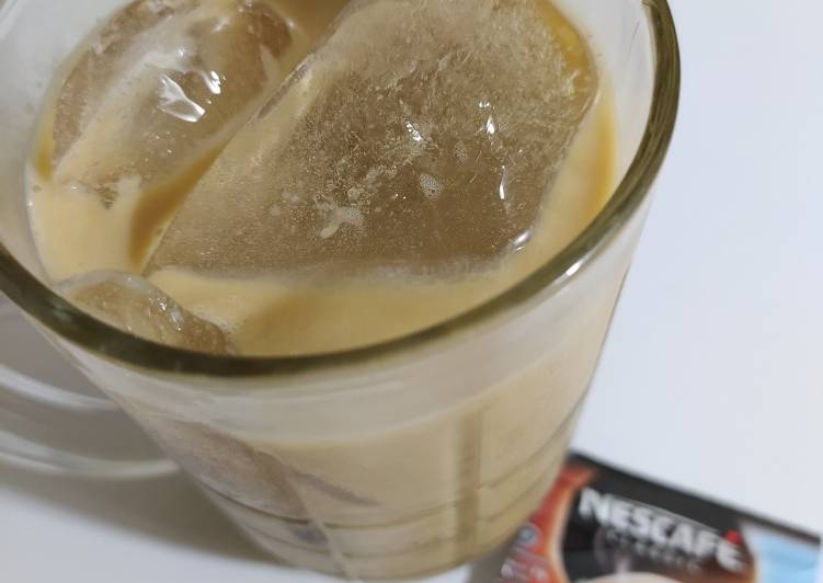Resep Es Kopi susu latte yang Bikin Ngiler