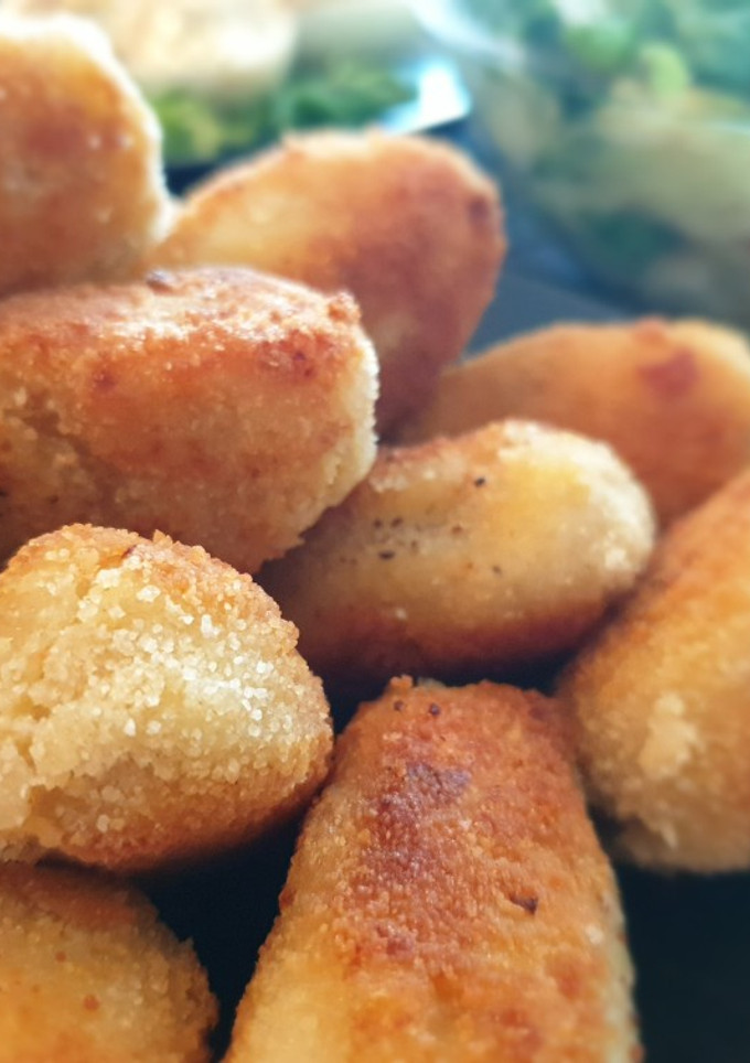 Una foto de Croquetas de pollo y ternera