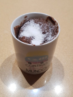 Una foto de Brownie a la taza rápida