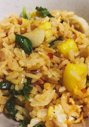 Foto resep Nasi Goreng Nanas ala Thailand | Thai Pineapple Fried Rice