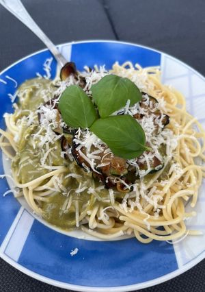 Cukkinis spagetti olasz módra recept fotója