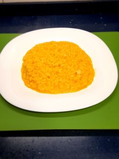 Una foto de Risotto de azafrán