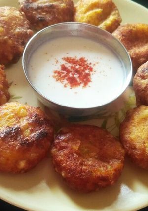 સાબુદાણા વડા (Sabudana Vada Recipe In Gujarati) રેસીપી મુખ્ય ફોટો