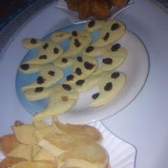 A picture of Dry fruit cookie.