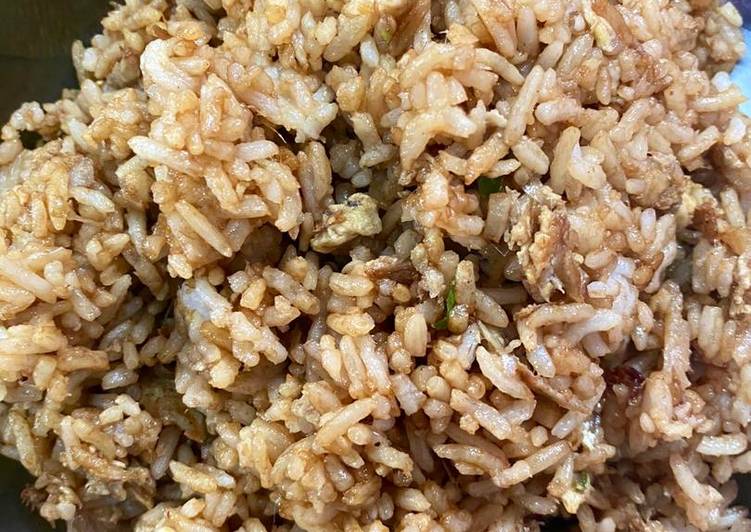 Langkah Langkah Memasak Nasi Goreng Ikan Bilis 😛 yang Praktis