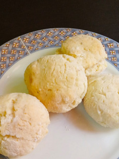 Una foto de Pancitos sin gluten de queso crema (vegetal) sin lácteos y sin huevos