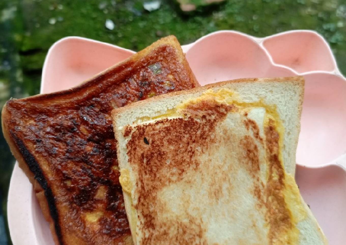 Snack: Martabak Telur Roti Tawar