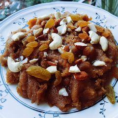 A picture of Atta ka halwa.