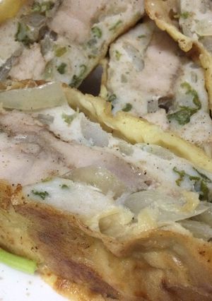 A picture of Traditional Taiwanese Chicken Rolls.