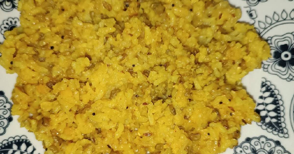 Onion Garlic Masala Khichdi Recipe by Sangita Vyas Cookpad