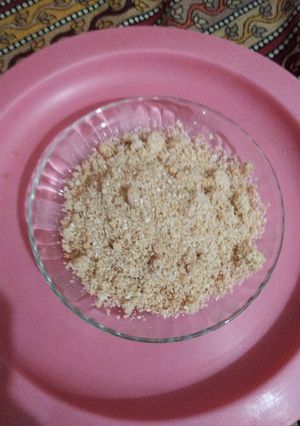 A picture of Til bhuga.