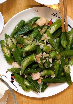 Hình của món Đậu bắp xào tôm.