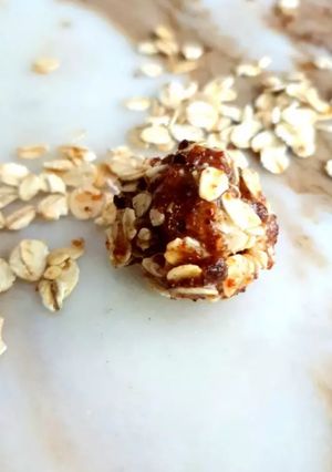 A picture of Apricot balls.