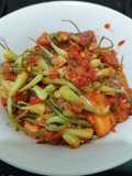 Tumis lengkio jambal asin