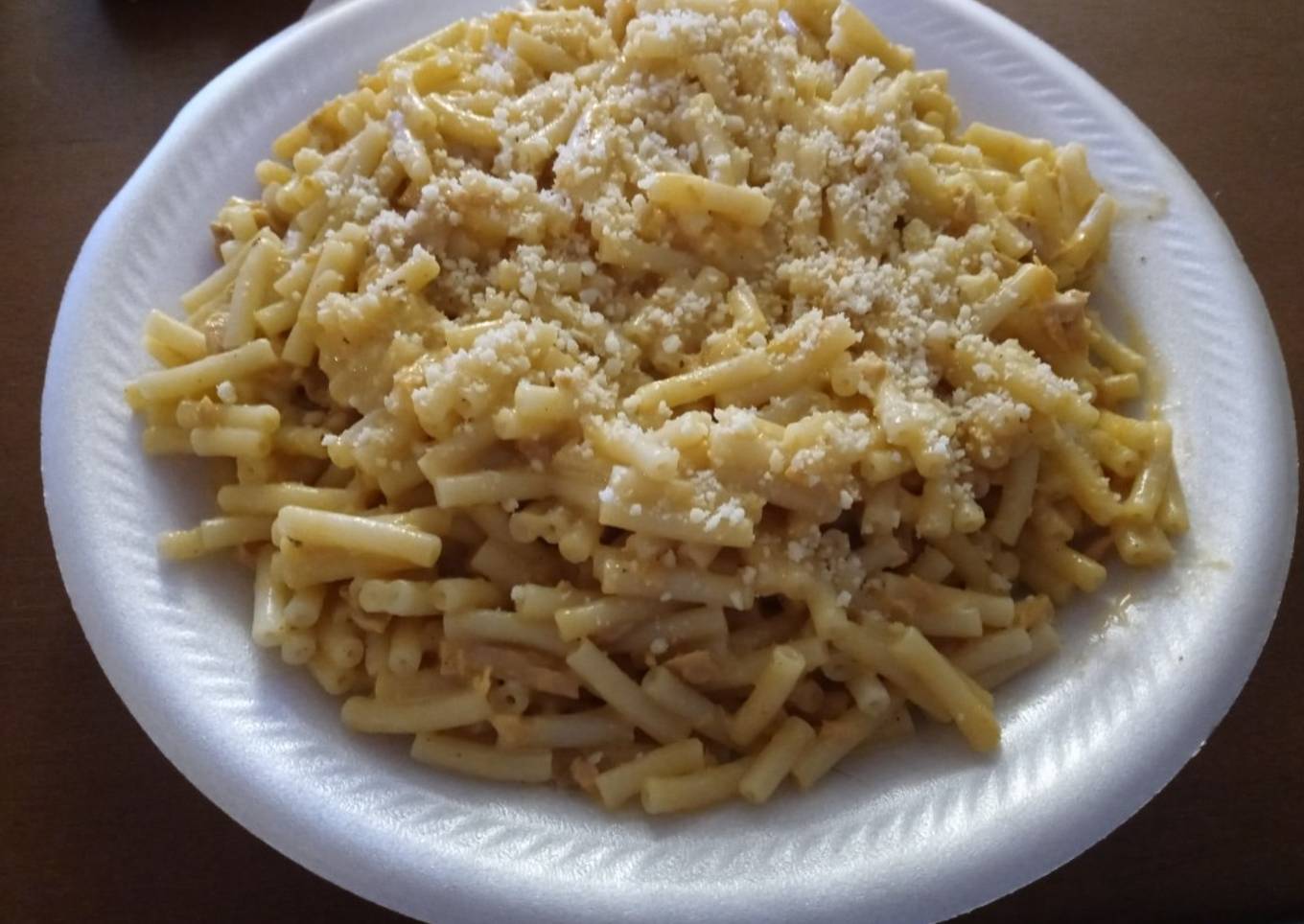 Poppy with tuna and cheese