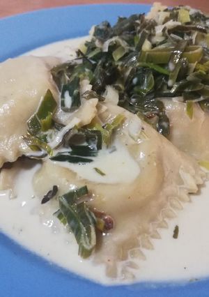 Una foto de Raviolones de calabaza y muzzarella