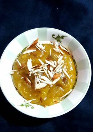 A picture of Moong Dal Halwa.