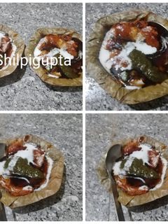 आलू की टिक्की चाट (aloo ki tikki chaat recipe in Hindi) रेसिपी मुख्य फोटो