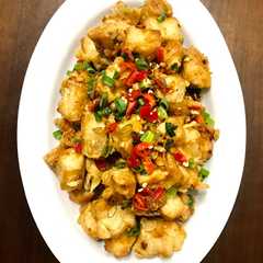 รูปของ •Tofu Salt Chili• by Dapur Itha