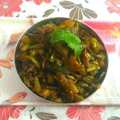 A picture of Bhindi shimla mirch.