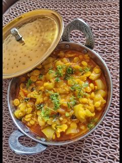 परवल चना दाल की सब्जी रेसिपी मुख्य फोटो