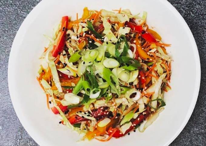 Asian cabbage slaw
