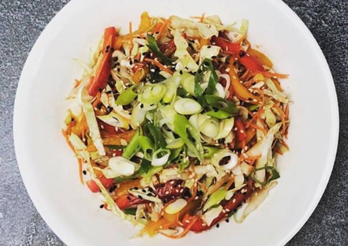 How to Prepare Favorite Asian cabbage slaw
