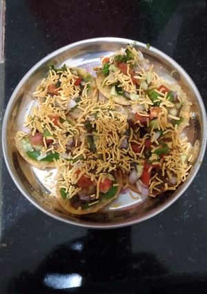 मसाला पापडी चाट (Masala papdi chaat recipe in Hindi) रेसिपी मुख्य फोटो