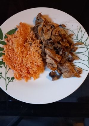 A picture of Chicken Fajitas in Savory Sauce.