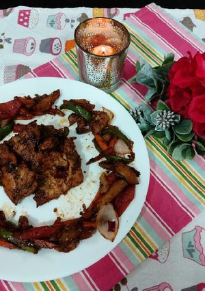 A picture of Grilled chicken with veg.