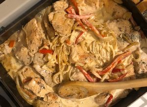 Una foto de Pollo con crema a La Planchetta