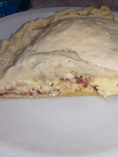 Una foto de Relleno 2 para calzones (de salame o jamón)